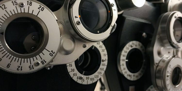 Can Specialized Neuro Glasses Help Traumatic Brain Injuries from Concussions