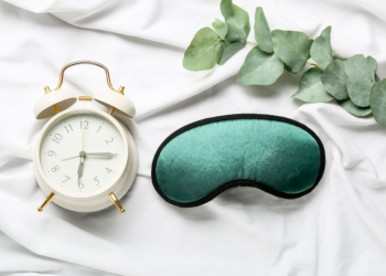 The Powerful Way Sleep Cleans Your Brain and Protects You from Dementia