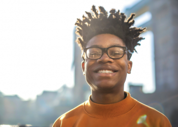 Looking Through Different Glasses Can Benefit Muddled CNS