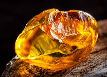 How to Use Sunstone to Beat Burnout and Fatigue