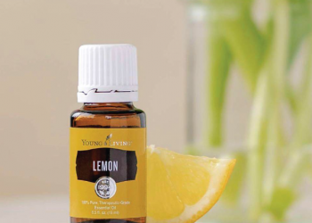 Lemon and Lemon Vitality® Essential Oil